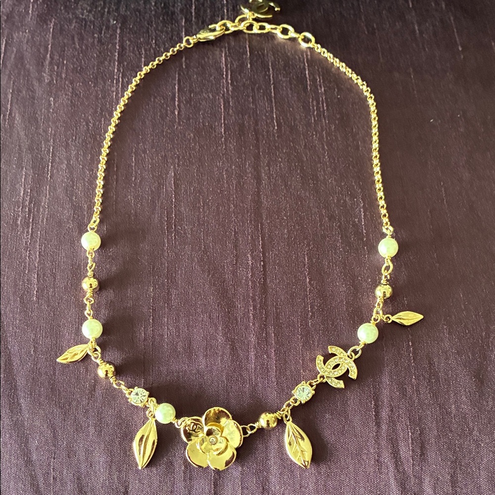 New Chanel CAMÉLIA Necklace
